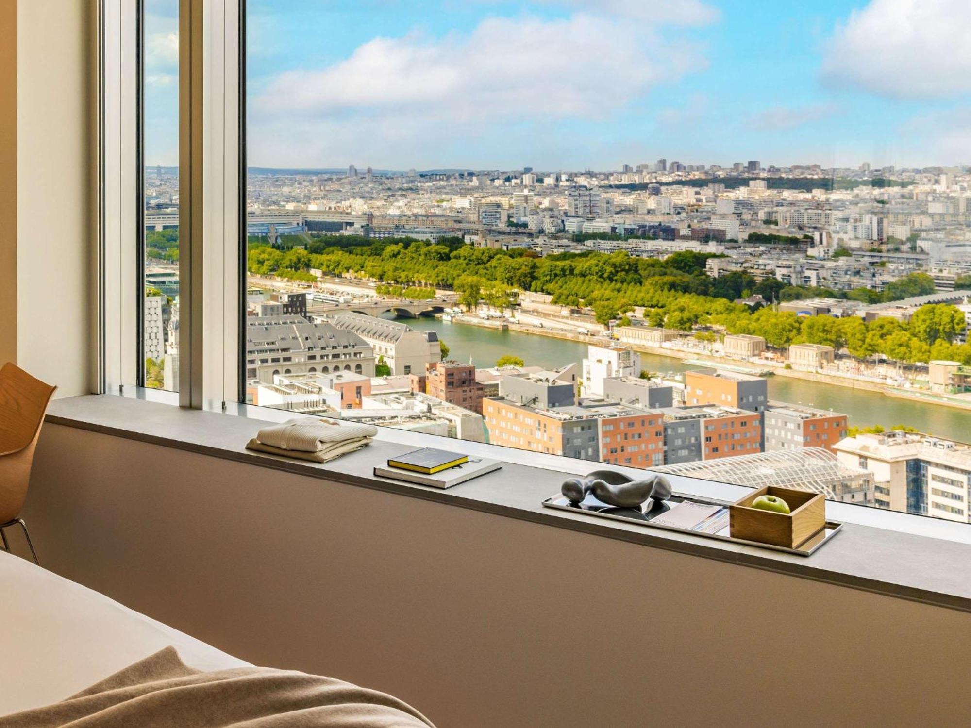 Too Hotel & Spa Paris - Mgallery Collection Париж Екстериор снимка