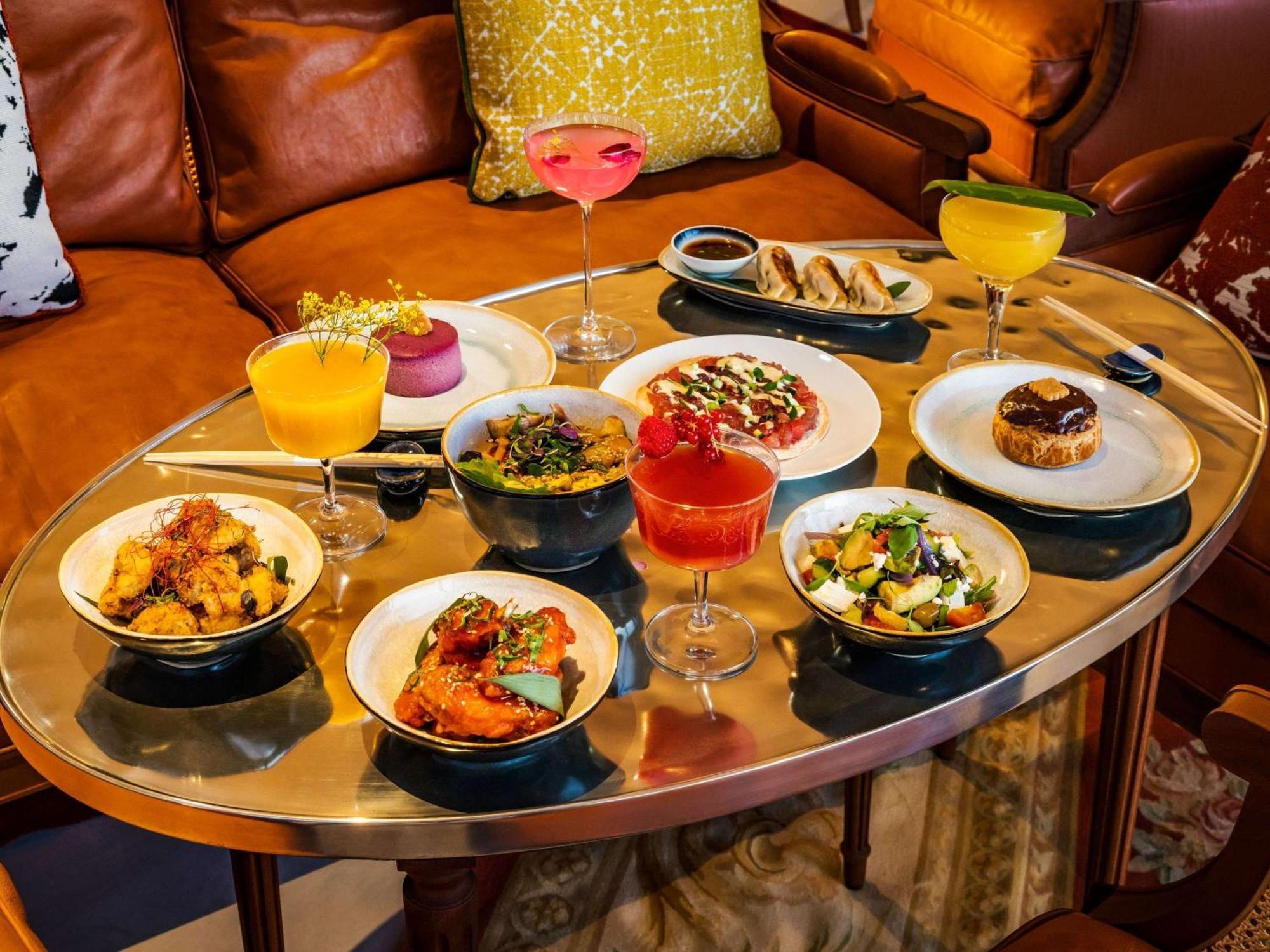 Too Hotel & Spa Paris - Mgallery Collection Париж Екстериор снимка